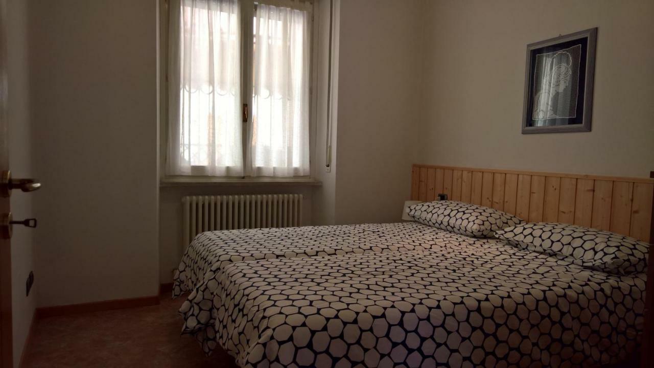 Casa Luca E Cristina Villa Mezzolago Kültér fotó