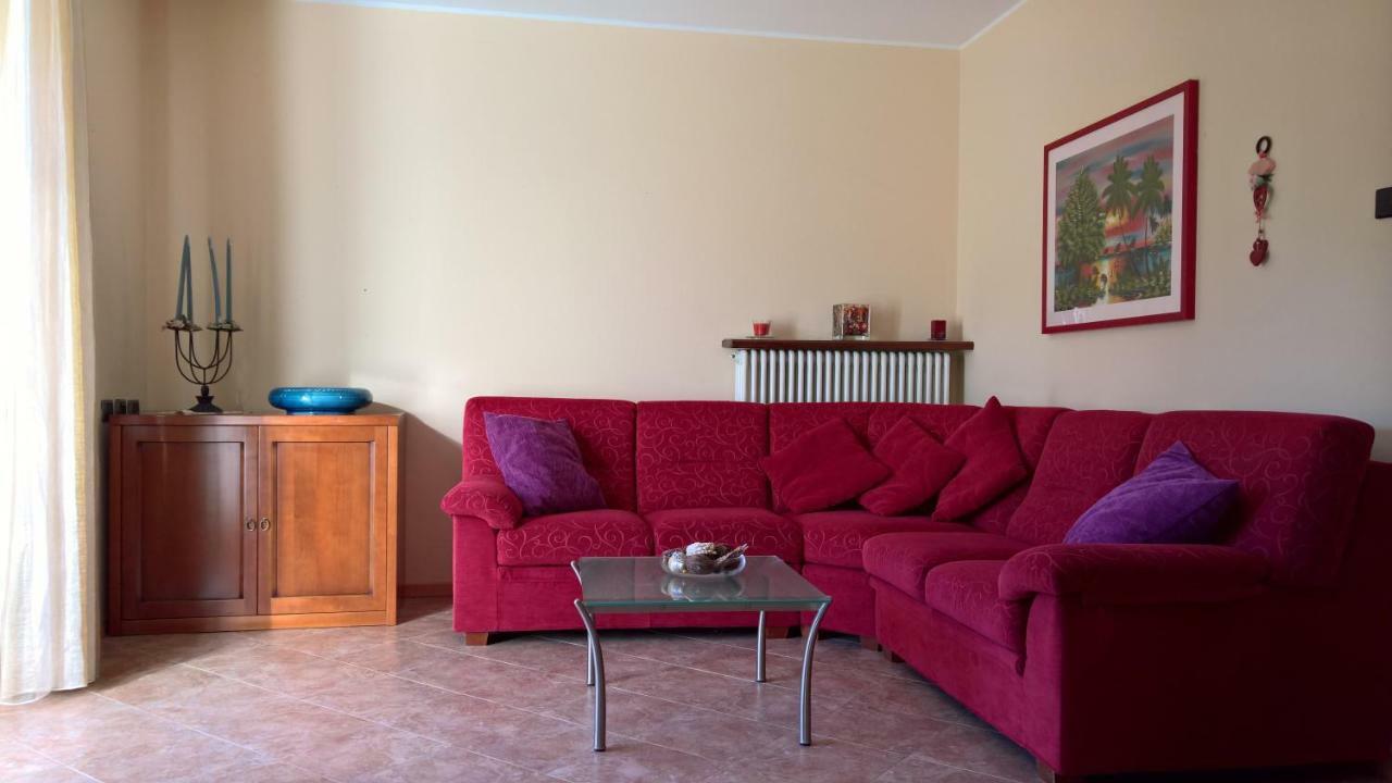 Casa Luca E Cristina Villa Mezzolago Kültér fotó